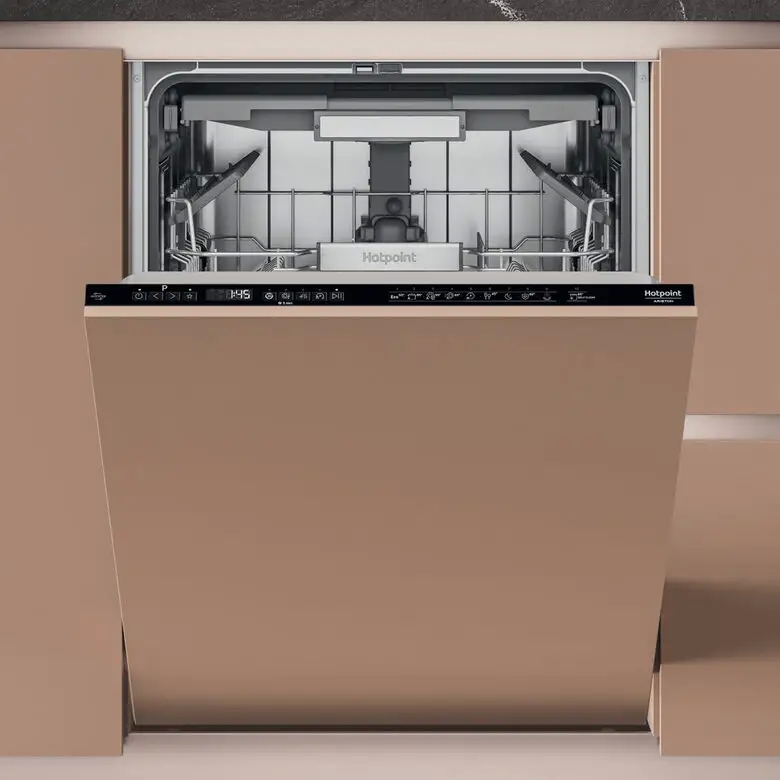 hotpoint lavastoviglie da incasso : grande capacit di carico, colore nero, - h7i hp40 l 869991657380